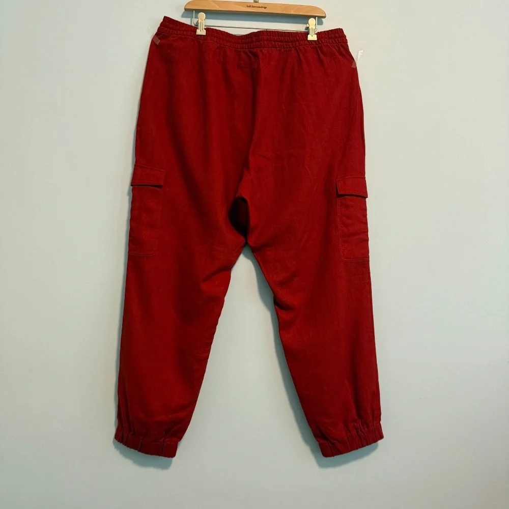 Banana Republic Women’s Linen Blend Dark Red Cargo‎ Pants Size XL